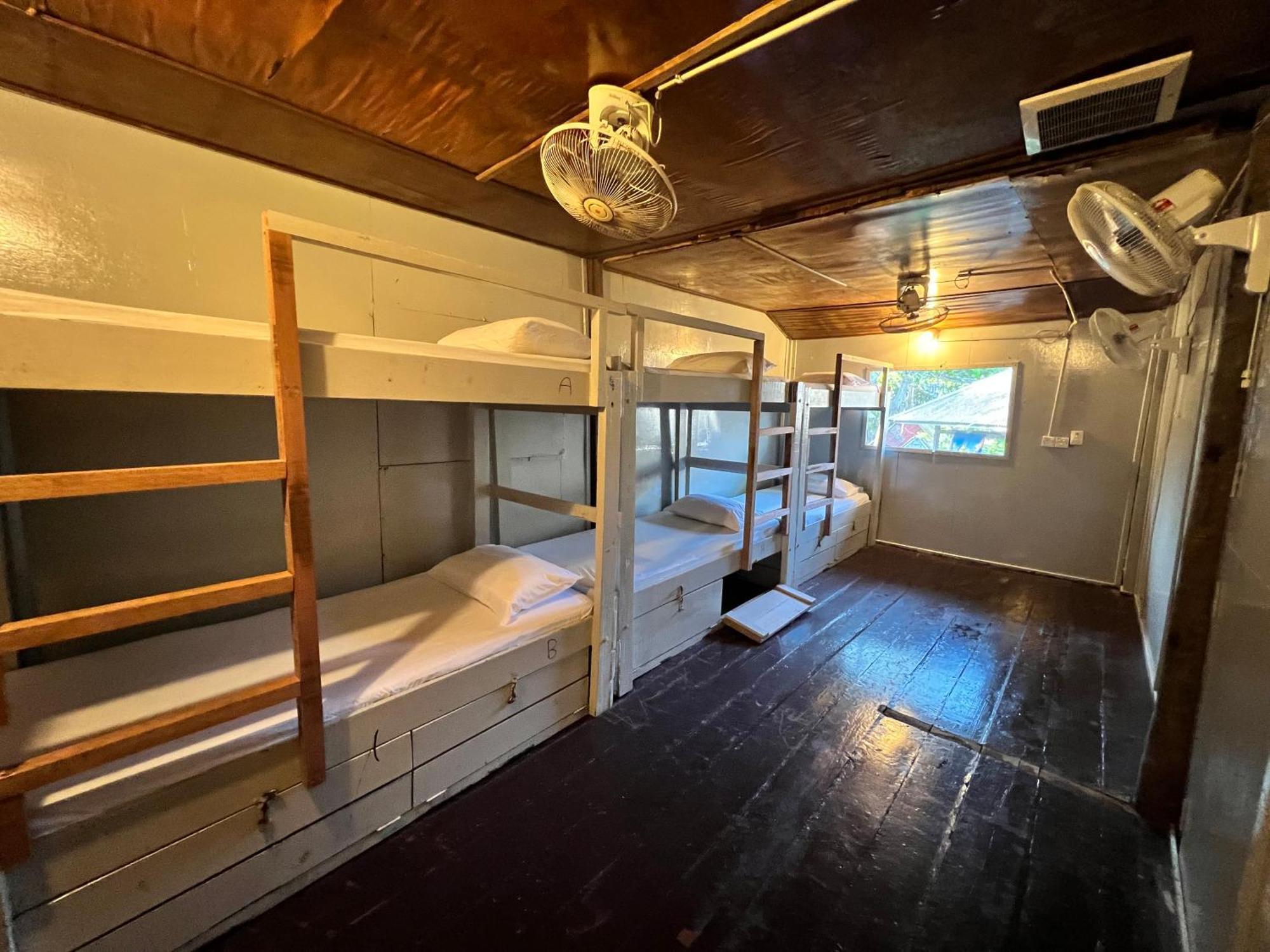 Ohlala Guesthouse Pulau Perhentian Bagian luar foto