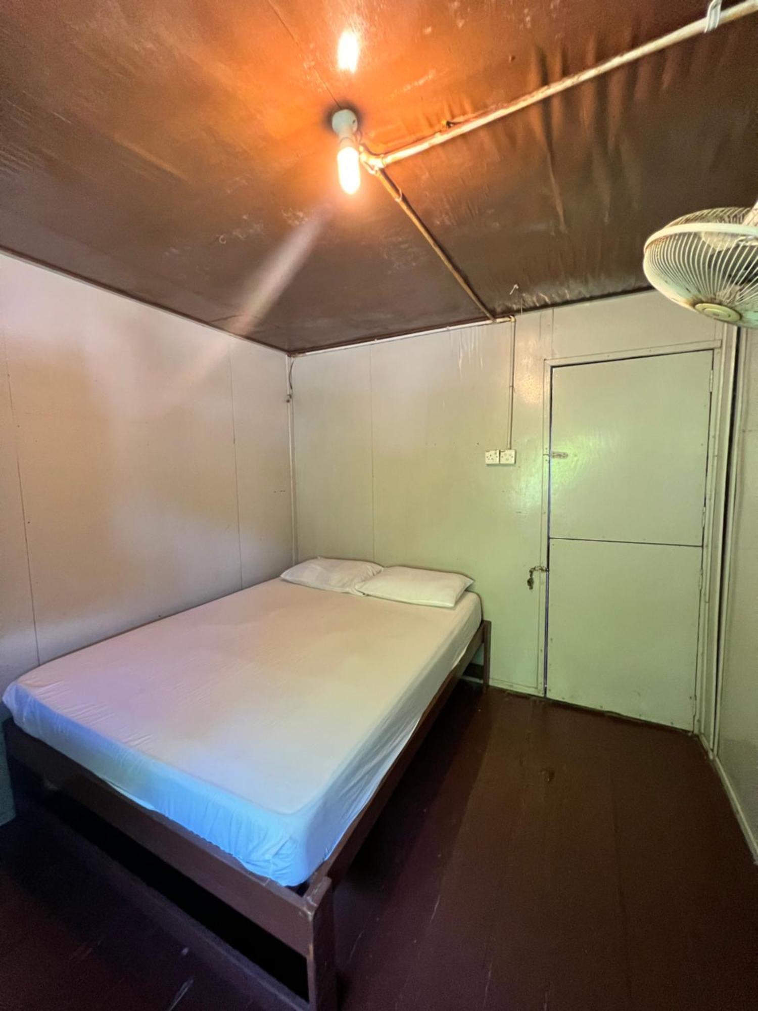 Ohlala Guesthouse Pulau Perhentian Bagian luar foto