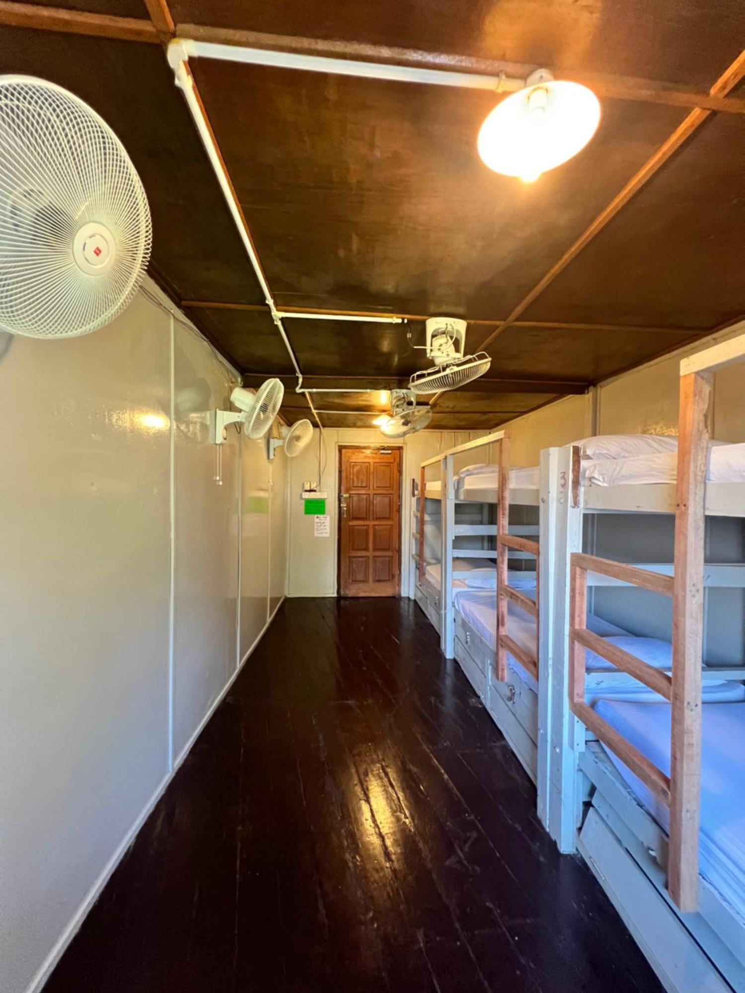 Ohlala Guesthouse Pulau Perhentian Bagian luar foto